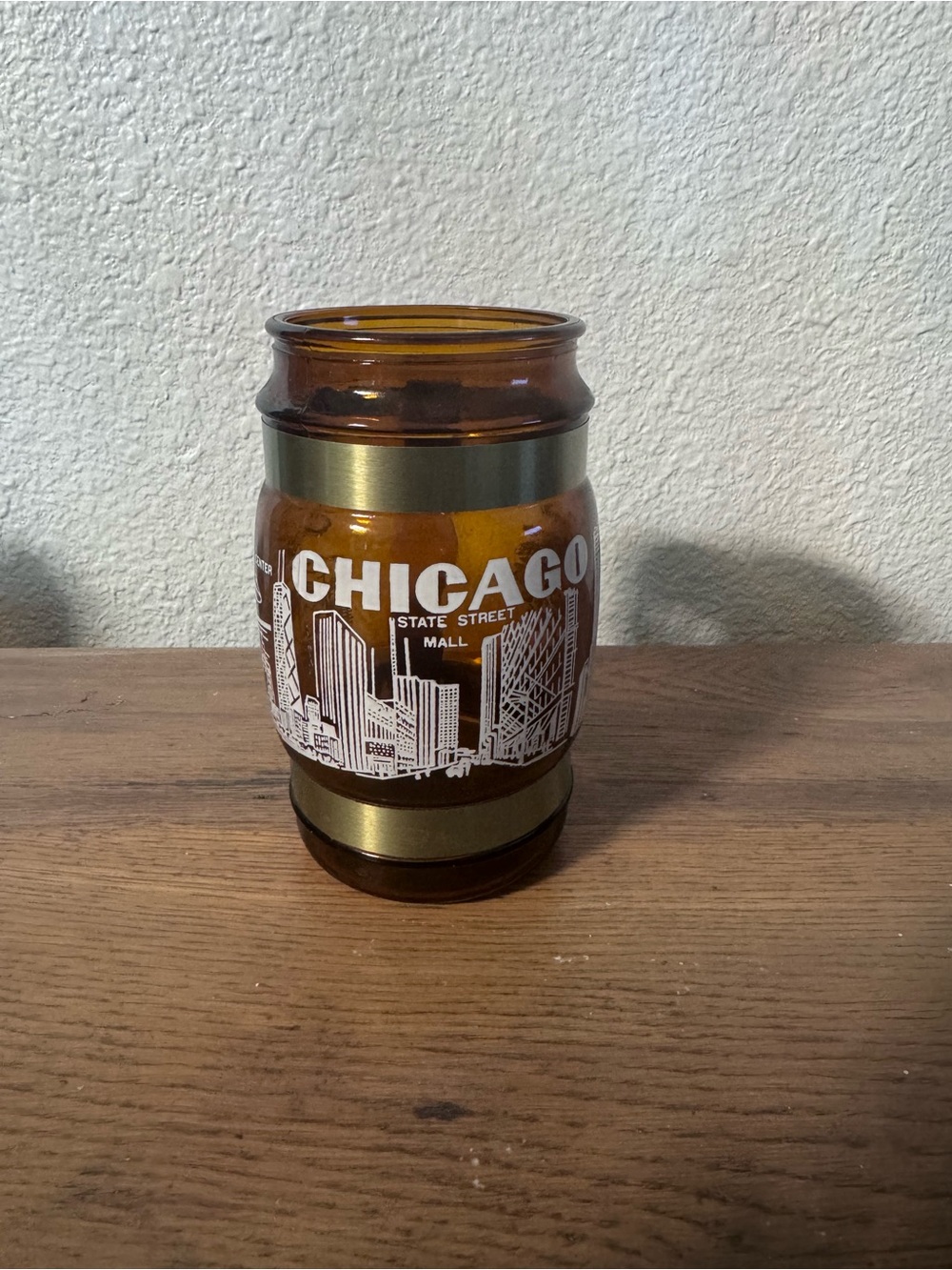 Chicago Souvenir Amber Glass Mug